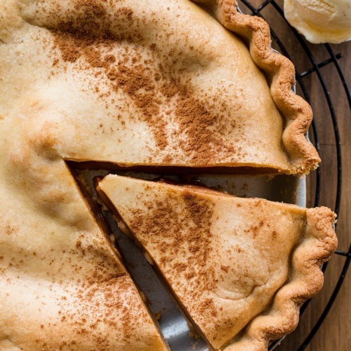 Mock Apple Pie From World War 2